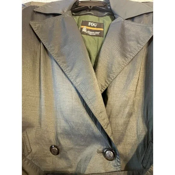 London Fog Vintage Women's Trench Coat 4 Regular Zip Out Lining Green 22" Chest - Picture 5 of 5